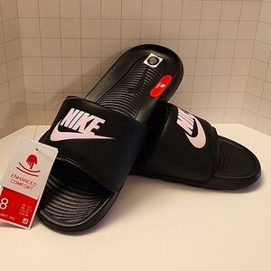 Nike Women's Victori One Slides Black/Artic Pink Size 8